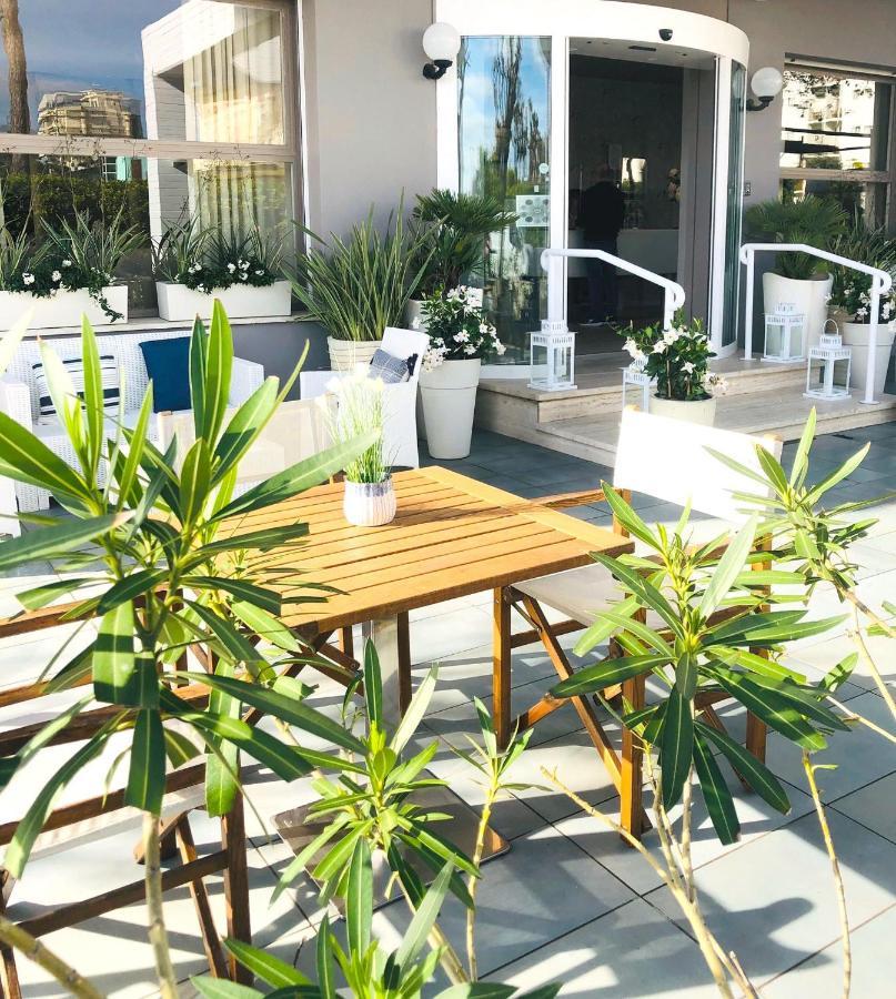 Hotel Viamare Μιλάνο Μαριτίμα Εξωτερικό φωτογραφία