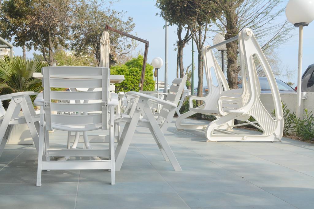 Hotel Viamare Μιλάνο Μαριτίμα Εξωτερικό φωτογραφία