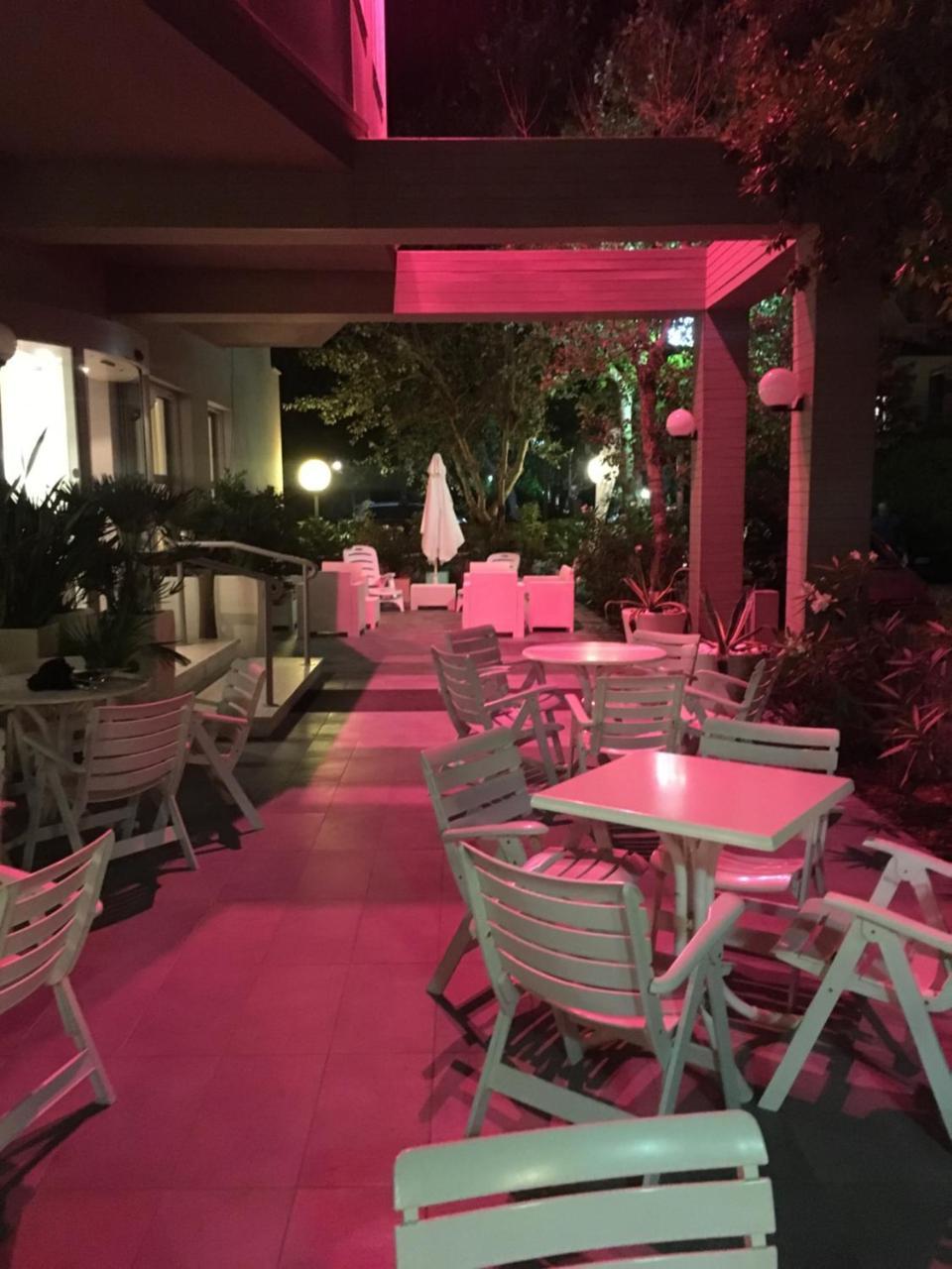 Hotel Viamare Μιλάνο Μαριτίμα Εξωτερικό φωτογραφία